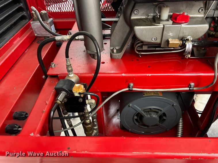 image for item LU9996 Eagle Compressors Baron II tank refill station