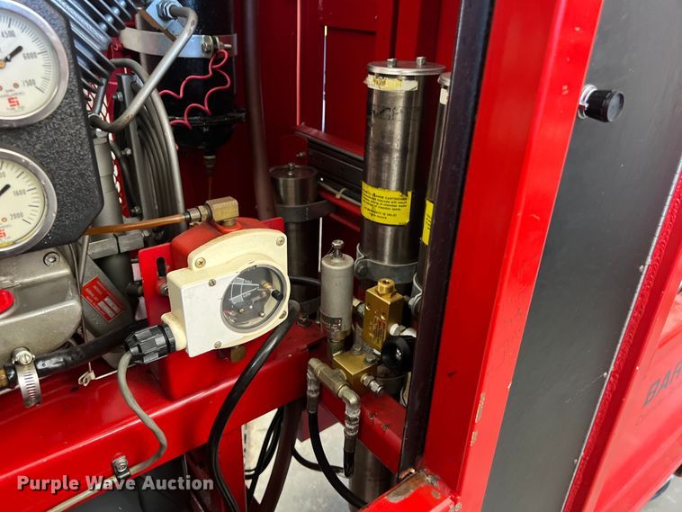 image for item LU9996 Eagle Compressors Baron II tank refill station