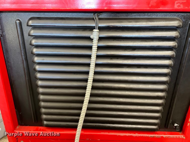 image for item LU9996 Eagle Compressors Baron II tank refill station