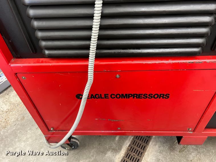 image for item LU9996 Eagle Compressors Baron II tank refill station
