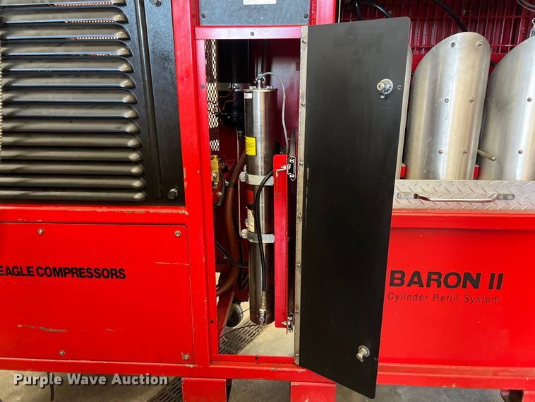 image for item LU9996 Eagle Compressors Baron II tank refill station