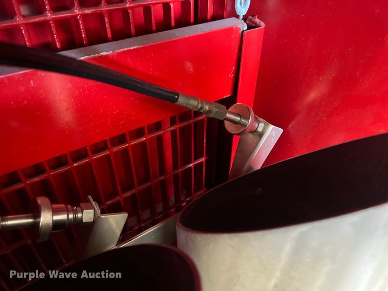 image for item LU9996 Eagle Compressors Baron II tank refill station