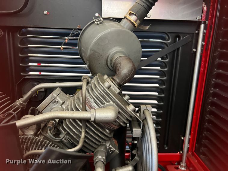 image for item LU9996 Eagle Compressors Baron II tank refill station