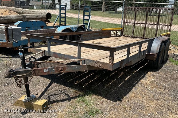 image for item MU9868 1995 Starlite utility trailer