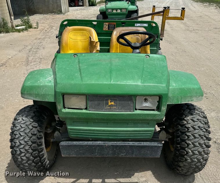 image for item MU9933 2002 John Deere Gator utility vehicle