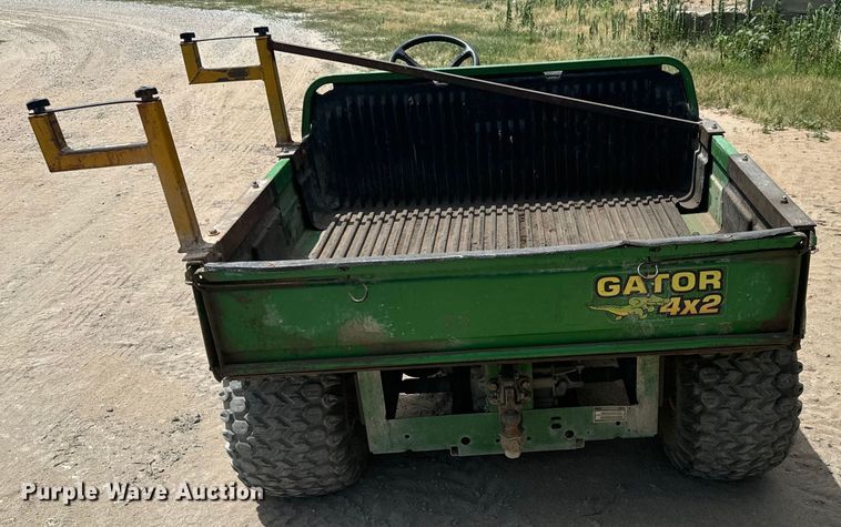 image for item MU9933 2002 John Deere Gator utility vehicle