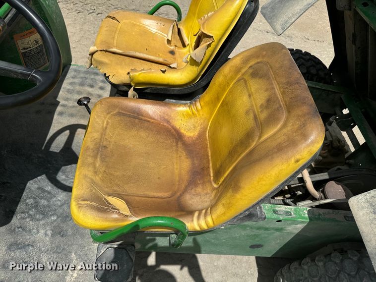 image for item MU9933 2002 John Deere Gator utility vehicle