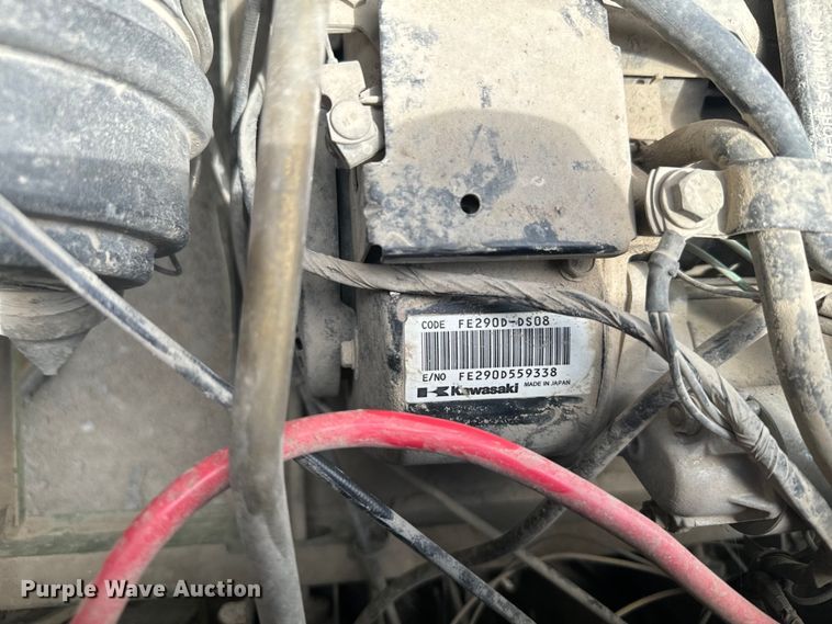 image for item MU9933 2002 John Deere Gator utility vehicle