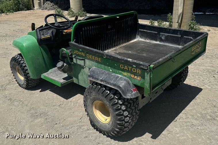 image for item MU9934 2002 John Deere Gator  utility vehicle