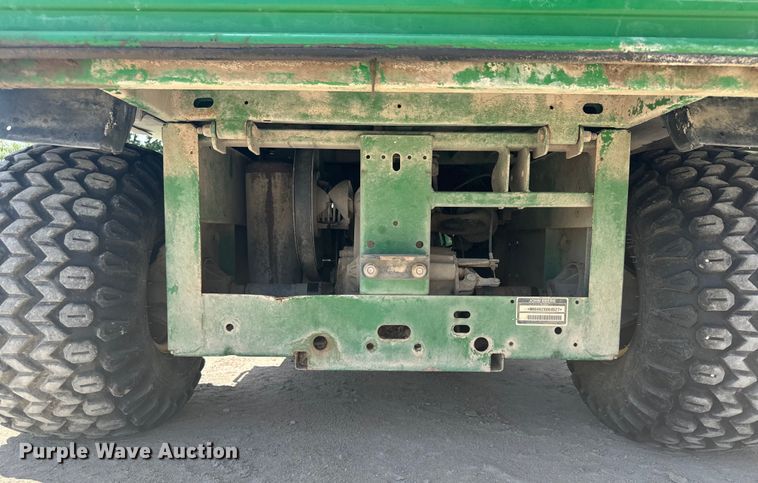 image for item MU9934 2002 John Deere Gator  utility vehicle