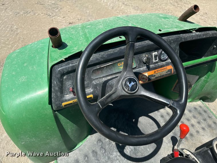 image for item MU9934 2002 John Deere Gator  utility vehicle