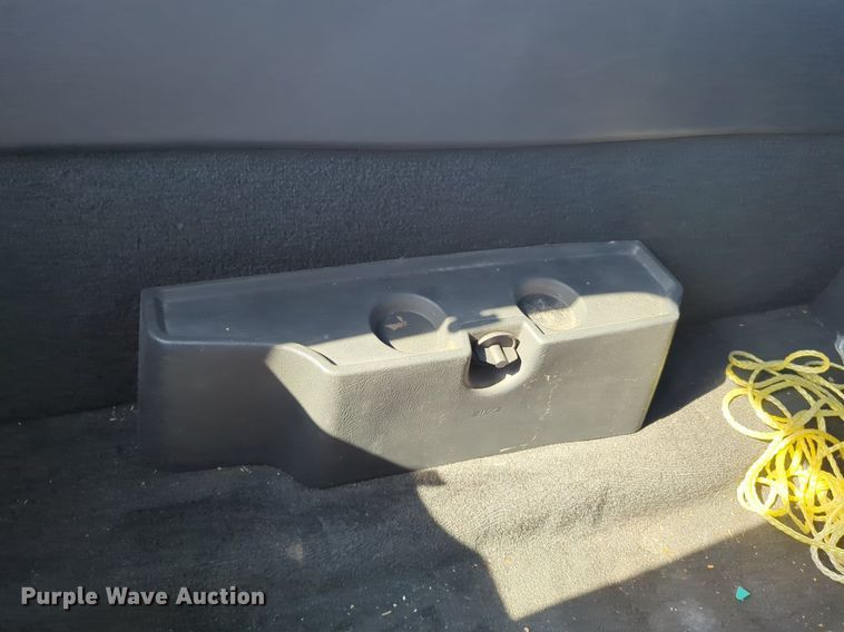 image for item NG9970 2000 Chevrolet  S10 Ext. Cab pickup truck