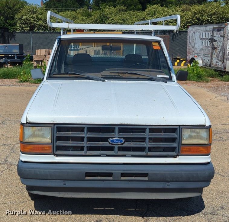 image for item NG9987 1992 Ford Ranger pickup truck
