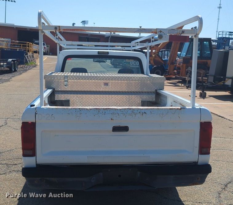 image for item NG9987 1992 Ford Ranger pickup truck