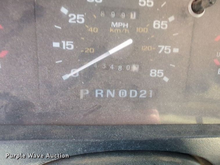 image for item NG9987 1992 Ford Ranger pickup truck