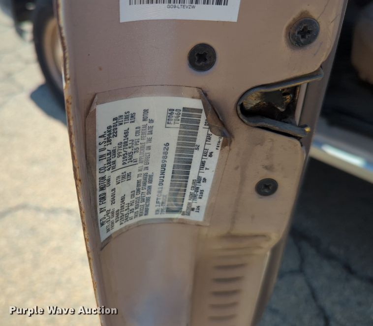 image for item NG9987 1992 Ford Ranger pickup truck