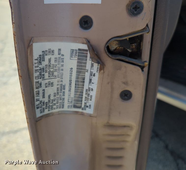 image for item NG9987 1992 Ford Ranger pickup truck