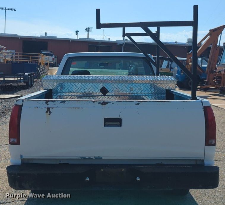 image for item NG9988 1993 Chevrolet  C1500 pickup truck