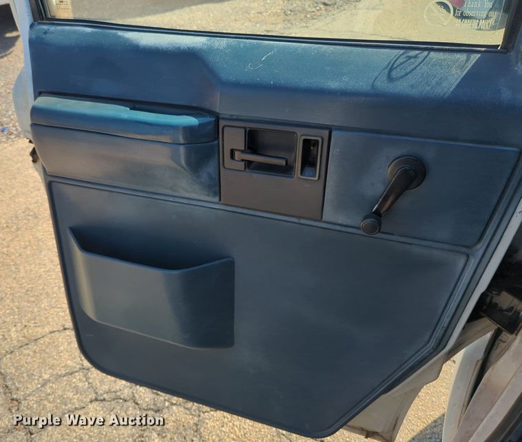 image for item NG9989 1994 Chevrolet  Astro van