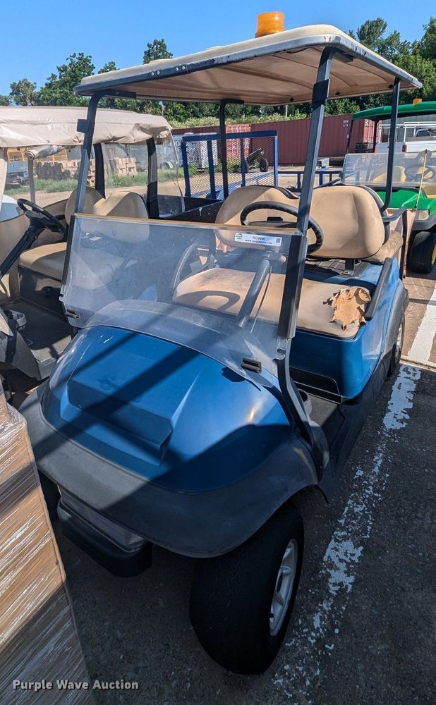 image for item NG9990 Club Car  Precedent golf cart