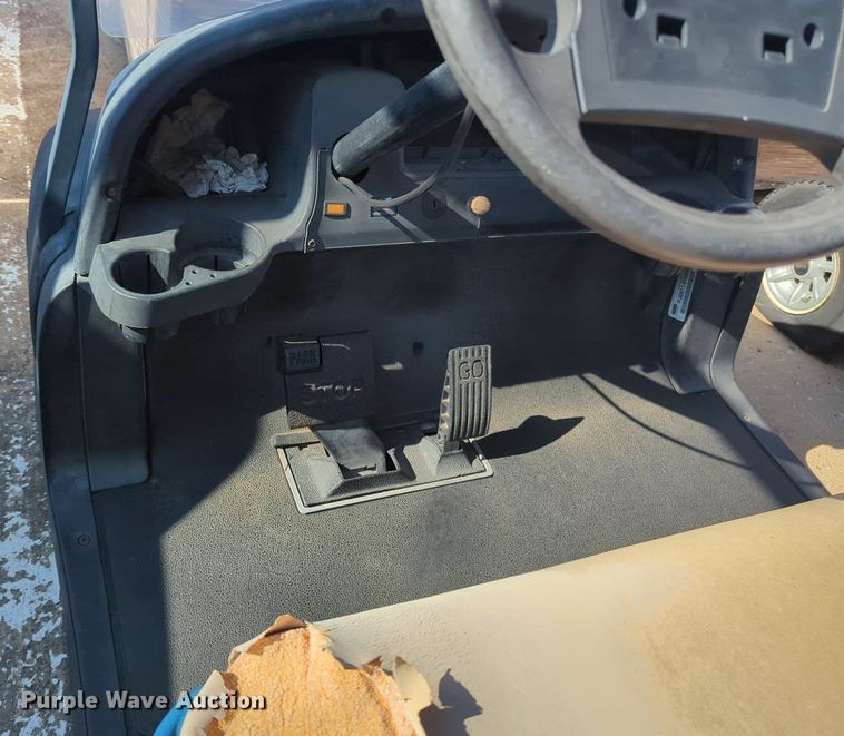 image for item NG9990 Club Car  Precedent golf cart