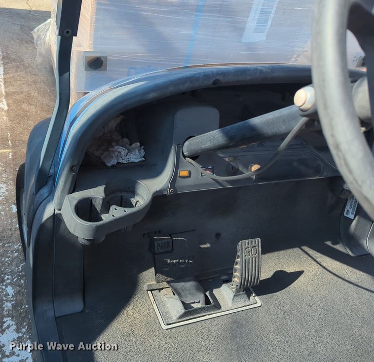 image for item NG9990 Club Car  Precedent golf cart