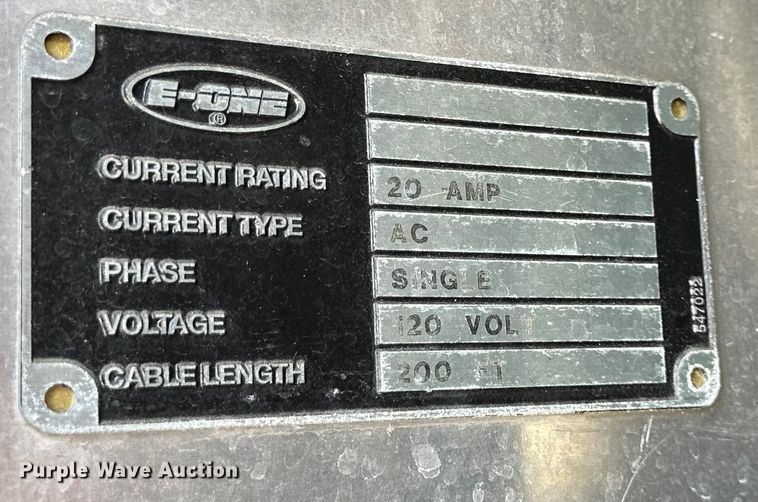 image for item NT9136 2000 E One ladder fire truck