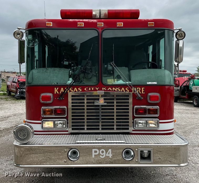 image for item NT9137 2001 HME H1738 pumper fire truck