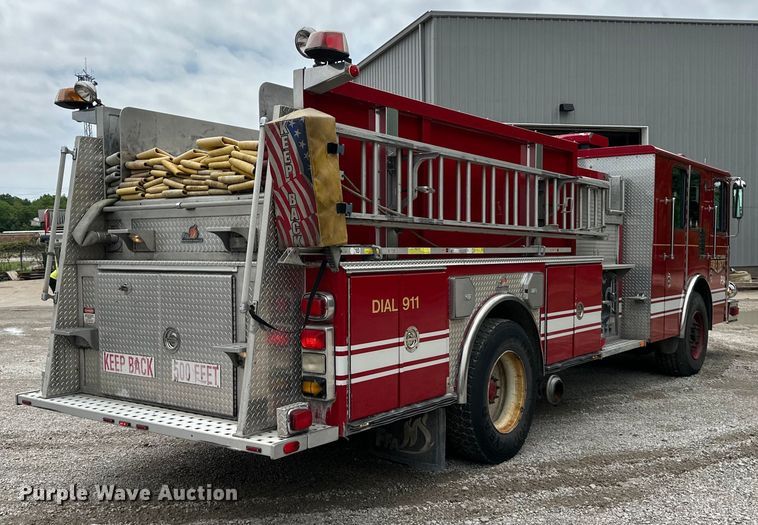image for item NT9137 2001 HME H1738 pumper fire truck