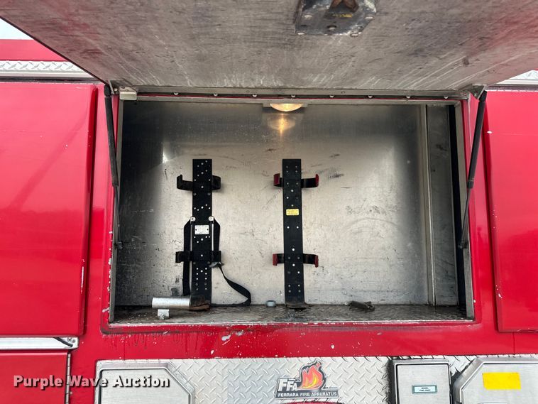 image for item NT9137 2001 HME H1738 pumper fire truck