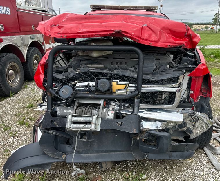 image for item NT9138 2013 Chevrolet Silverado 2500 HD Crew Cab pickup truck