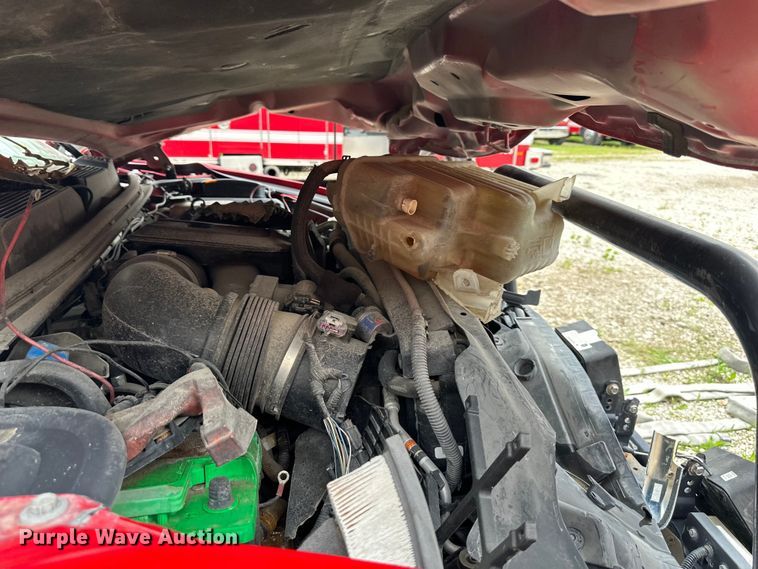 image for item NT9138 2013 Chevrolet Silverado 2500 HD Crew Cab pickup truck