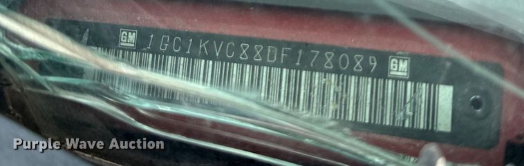 image for item NT9138 2013 Chevrolet Silverado 2500 HD Crew Cab pickup truck