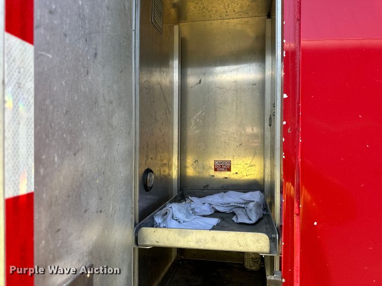 image for item NT9140 2006 HME 4465 900 pumper fire truck