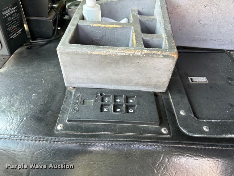 image for item NT9140 2006 HME 4465 900 pumper fire truck