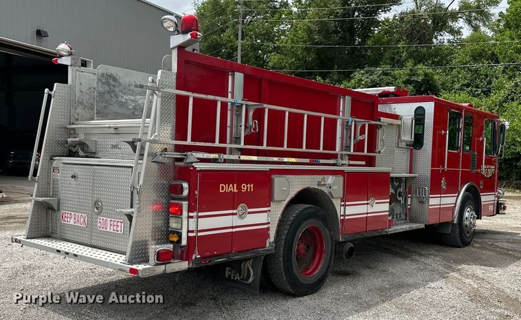 image for item NT9204 2002 HME H2057 pumper fire truck