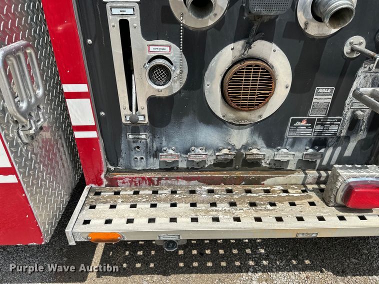 image for item NT9204 2002 HME H2057 pumper fire truck