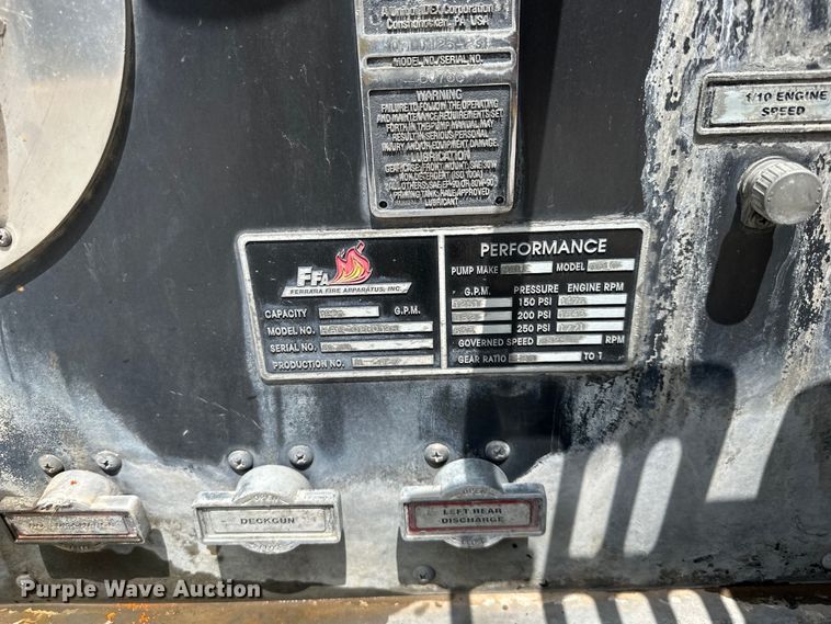 image for item NT9204 2002 HME H2057 pumper fire truck