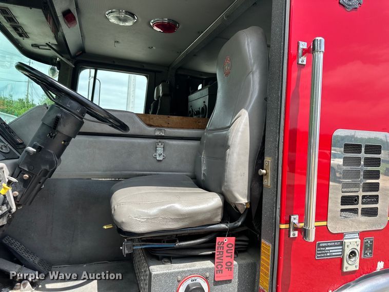 image for item NT9204 2002 HME H2057 pumper fire truck