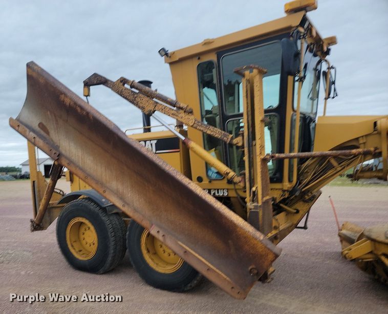 image for item OD9570 2006 Caterpillar 143H VHP motor grader