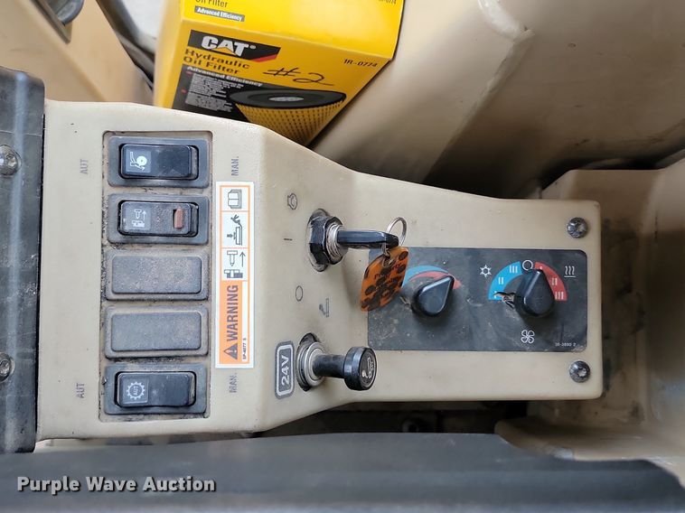 image for item OD9570 2006 Caterpillar 143H VHP motor grader