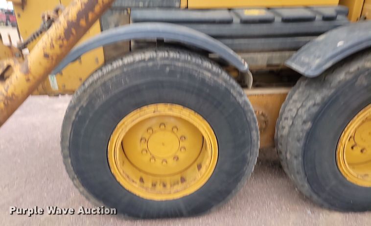 image for item OD9570 2006 Caterpillar 143H VHP motor grader