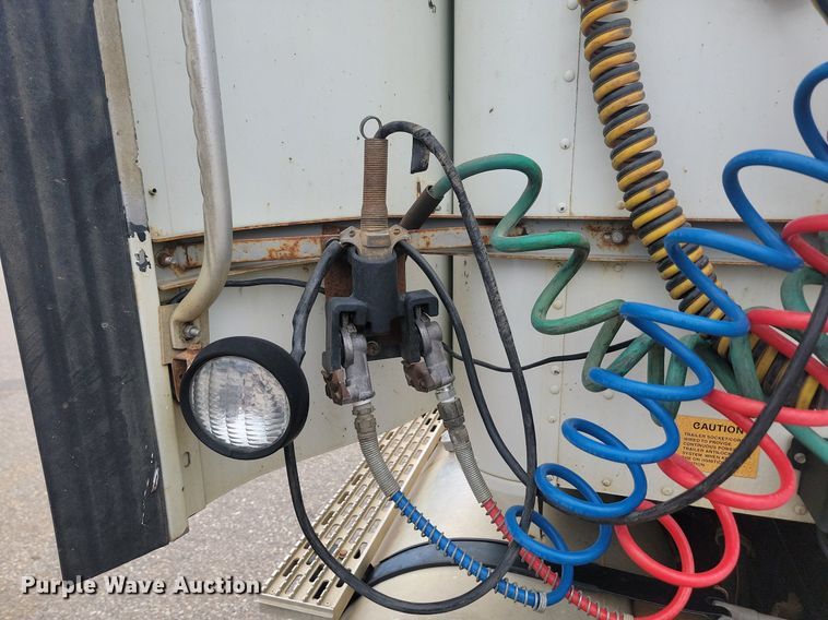 image for item OD9571 2000 International  9400i 5x4 semi truck