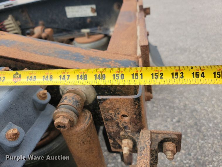 image for item OD9571 2000 International  9400i 5x4 semi truck