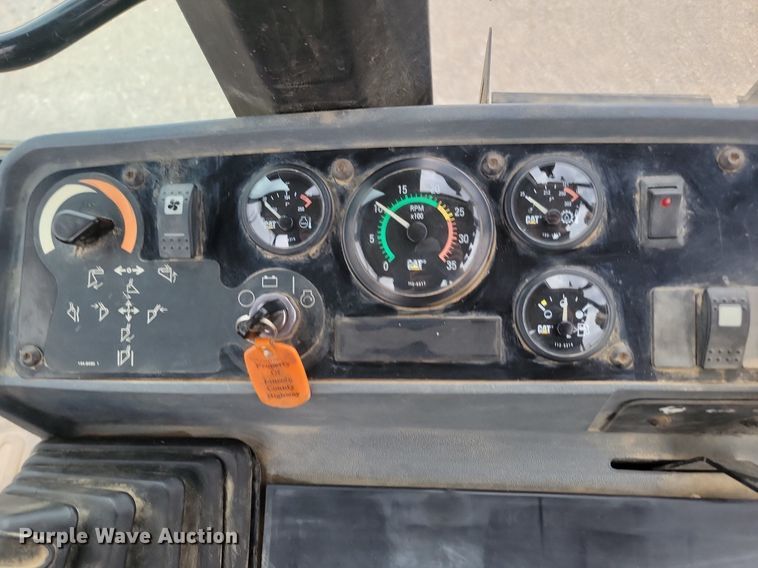 image for item OD9572 1998 Caterpillar  416C backhoe