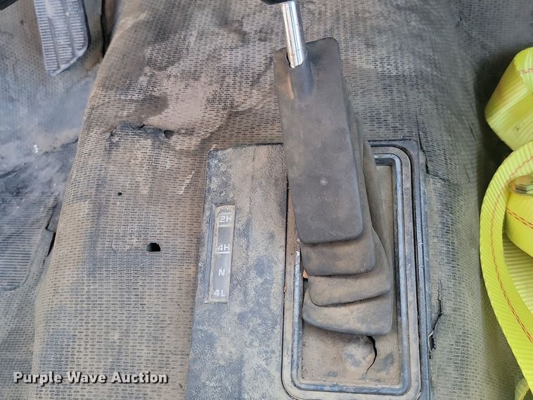 image for item OD9577 1987 Chevrolet D30 flatbed pickup truck