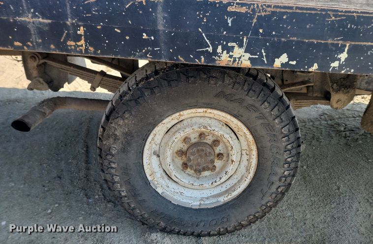 image for item OD9577 1987 Chevrolet D30 flatbed pickup truck