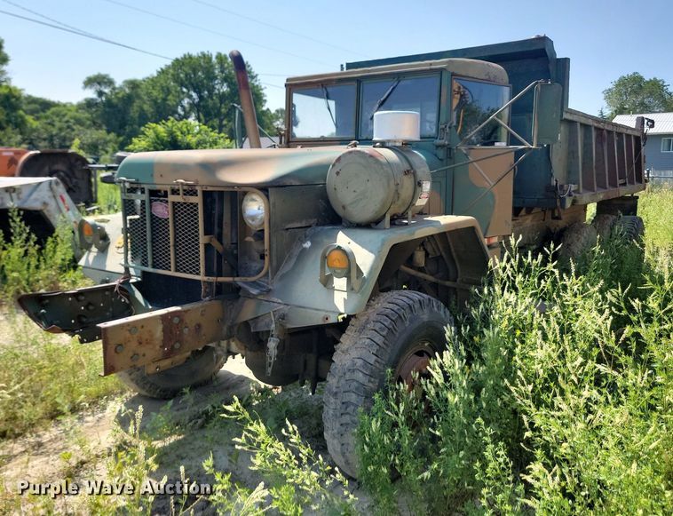image for item OD9580 1968 CDE M812 dump truck