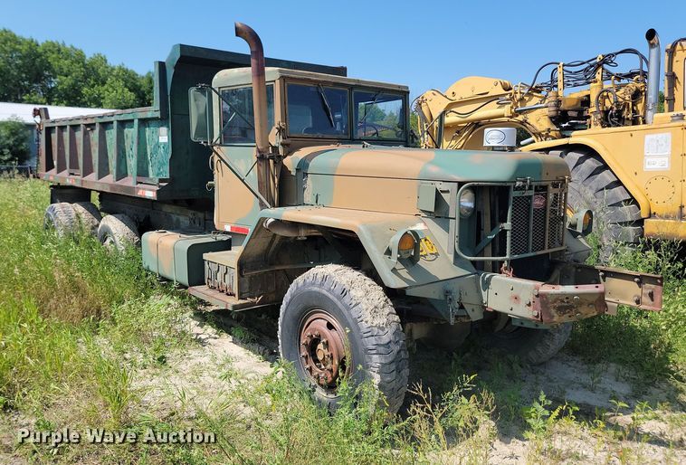 image for item OD9580 1968 CDE M812 dump truck
