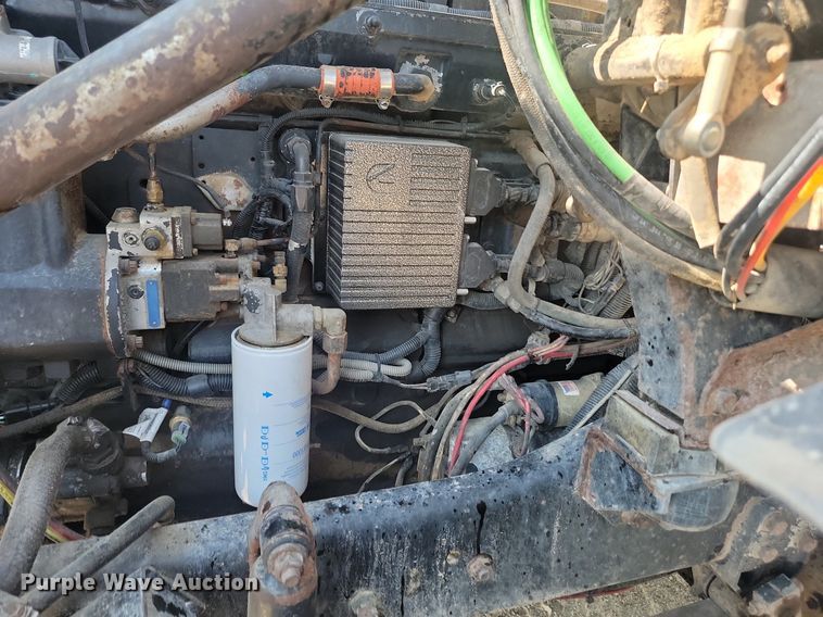 image for item OD9581 1993 White GMC semi truck